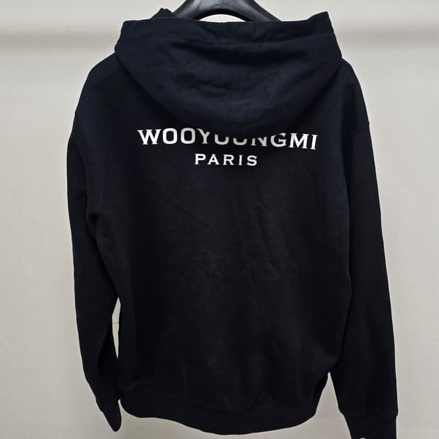 우영미 백로고 후드티 48사이즈 100 판매