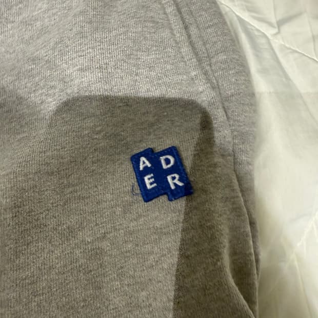 아더에러 시그니피컨트 TRS 태그 스웨트팬츠 01 그레이