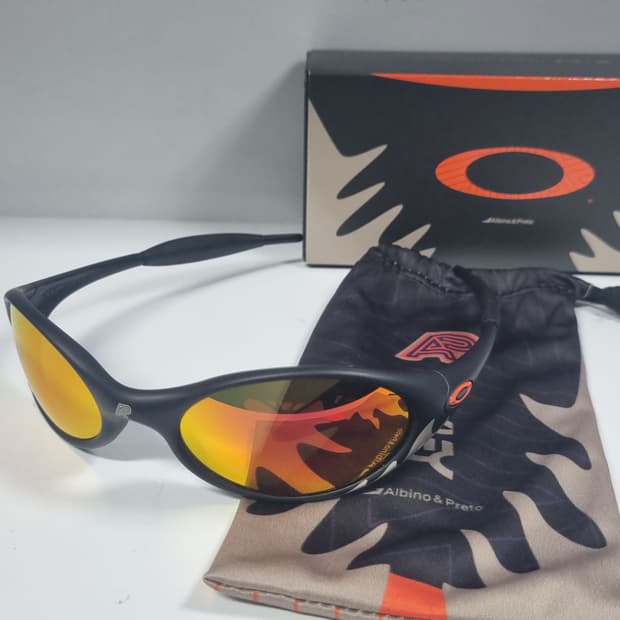 오클리 아이자켓 A&P 한정판 새제품