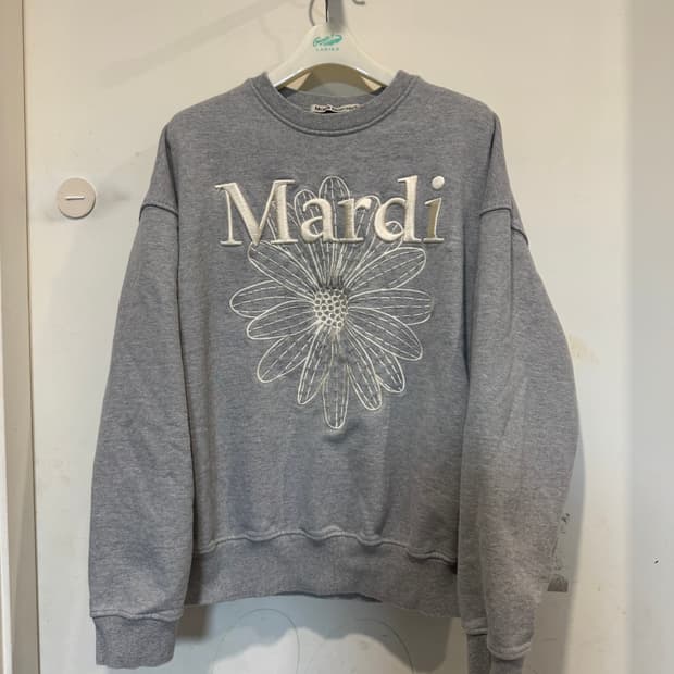 마르디메크르디 맨투맨 25ss