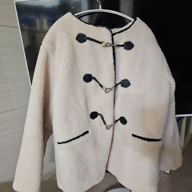 시어링 에코퍼 토글 자켓