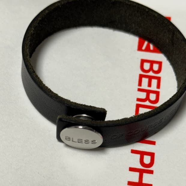 블레스 레더 팔찌