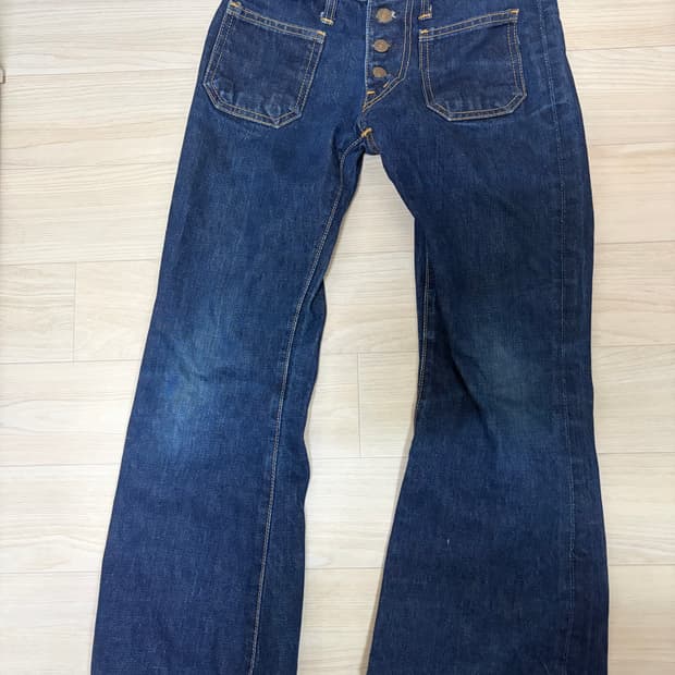 Edwin 부츠컷데님