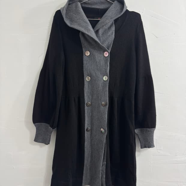 knit dubble button cardigan