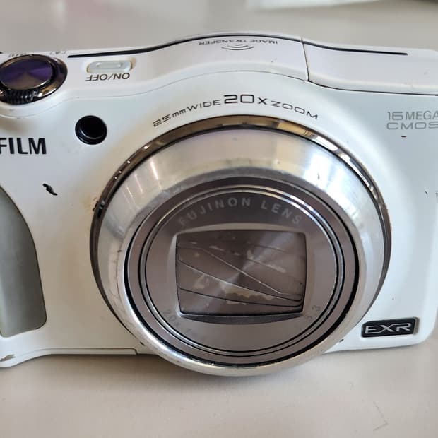 FUJIFILM FINEPIX F800EXR 빈티지 디지털카메라