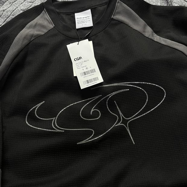 코드그라피 롱슬리브