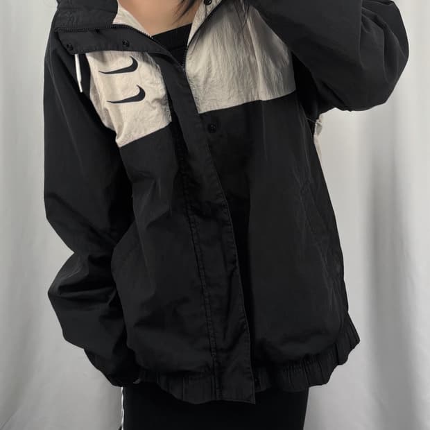 나이키 더블 스우시 우븐 바람막이 자켓