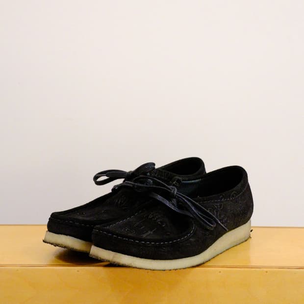 클락스 시빌리스트 콜라보 왈라비