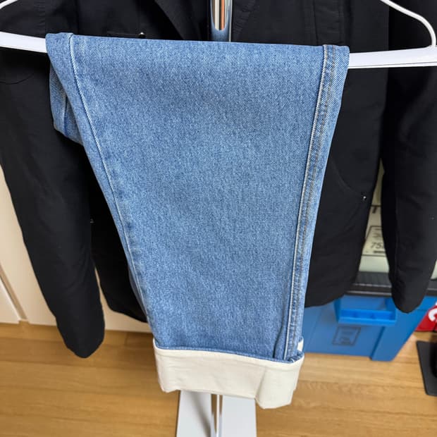 로에베 피셔맨 데님 팬츠 미친 가격에 판매합니다!