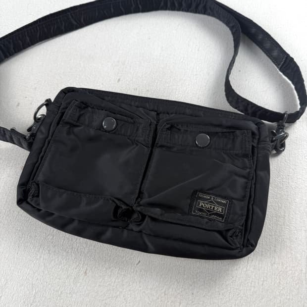 요시다 포터 탱커 숄더백