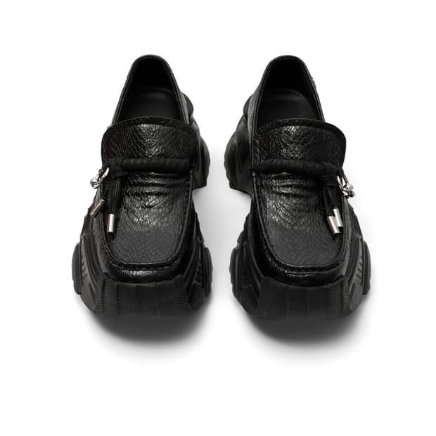 YEEL) YEEL PLATFORM LOAFER BK 250