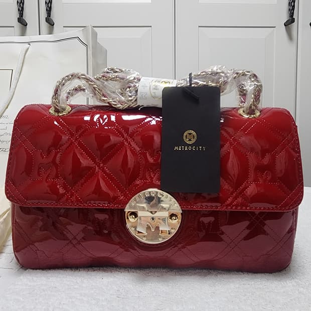 메트로시티 페이던트 리얼 가죽 핸드백 새상품