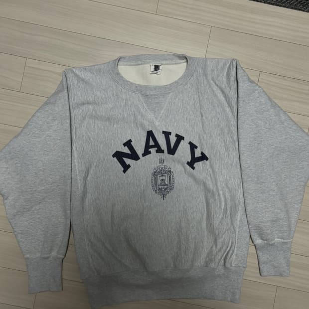 브론슨 리버스위브 맨투맨