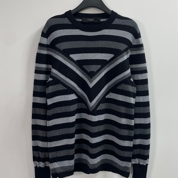 지방시 스트라이프 니트 (on.194)