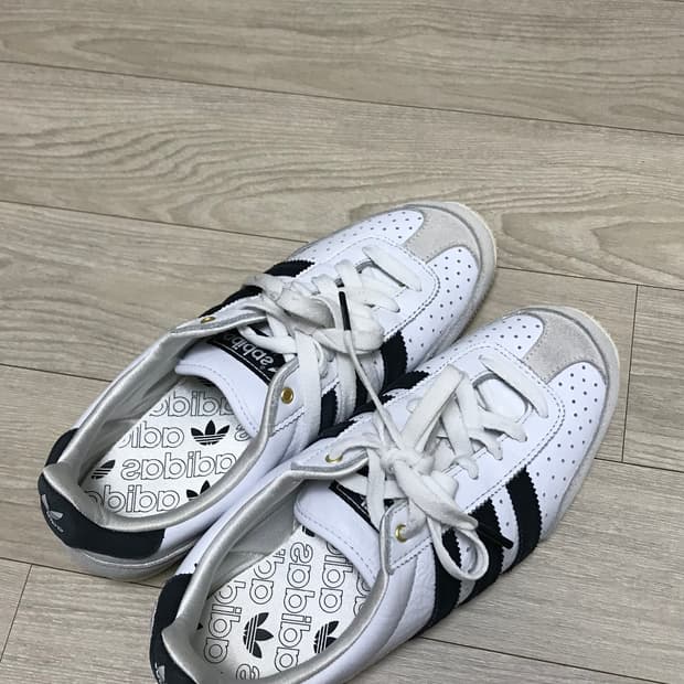 아디다스 재팬 화이트 블랙