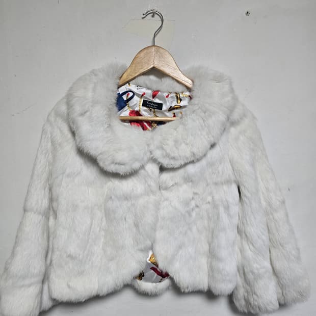 uptown girl 토끼털 퍼 자켓 85(S) 새상품