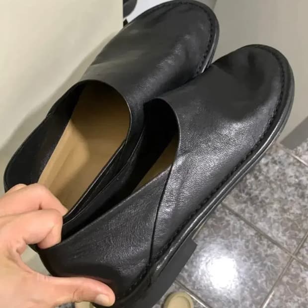 브라운야드 레더바부슈 로퍼