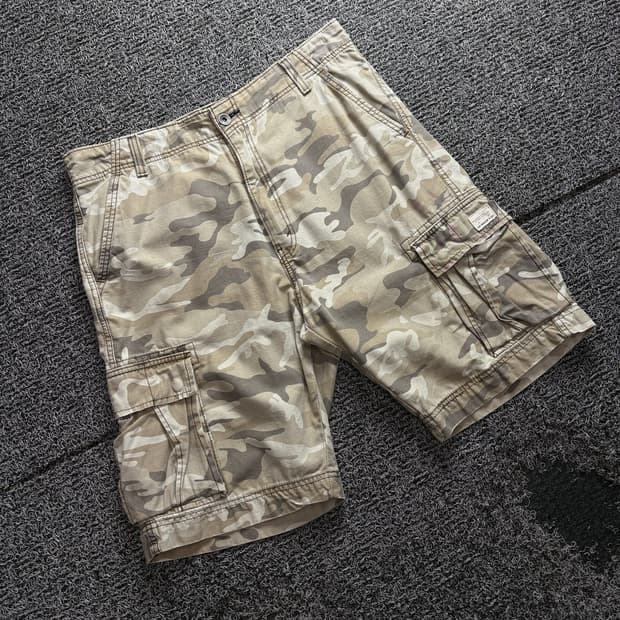 리바이스 USA 카모플라쥬 구르카 버뮤다 팬츠 3424