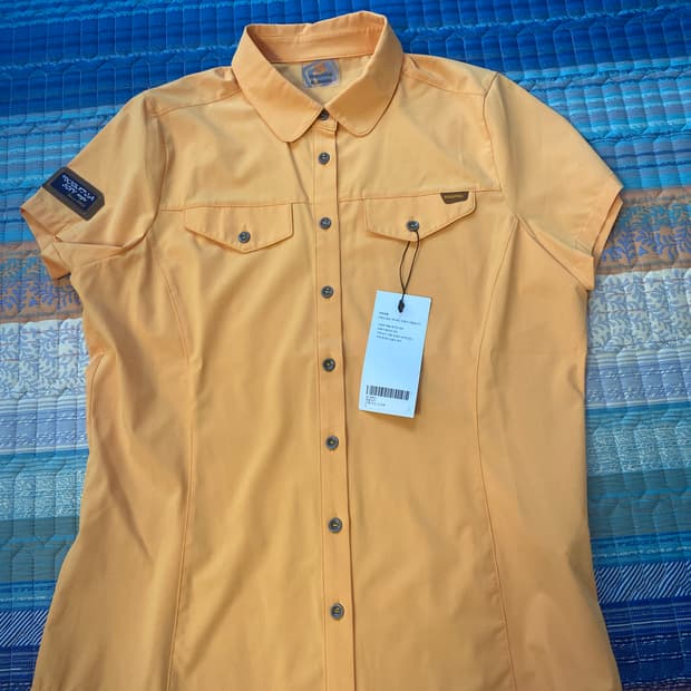 마운티아 등산 티셔츠