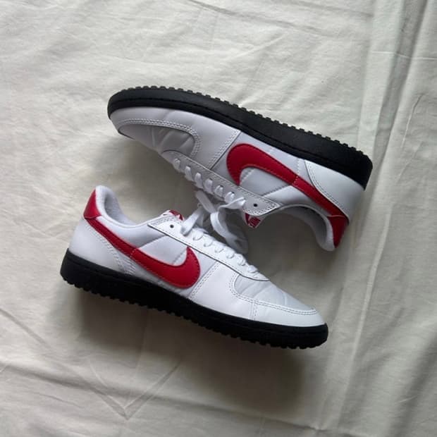 나이키 필드제네럴