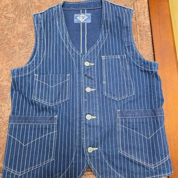 BOB DONG 밥동 와사비 스트라이프 베스트 조끼 100