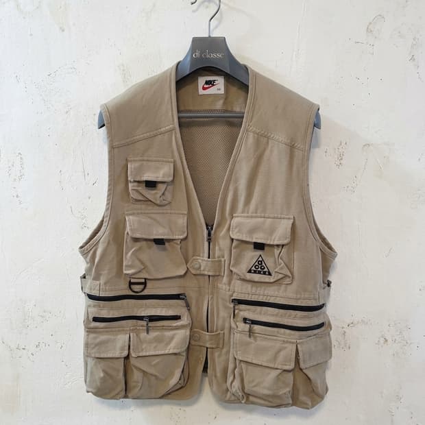 나이키 ACG 베이지색 조끼 100