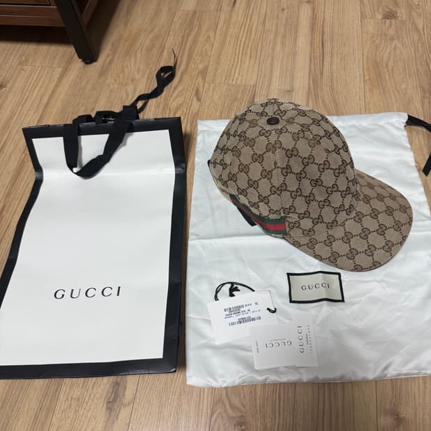 구찌 GG캔버스 베이스볼캡 브라운