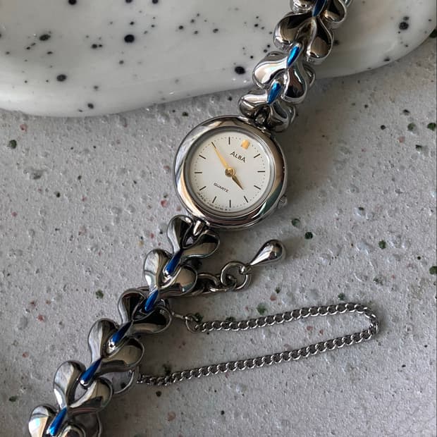 Seiko 세이코 ALBA 블루하트 브레이슬릿 쿼츠
