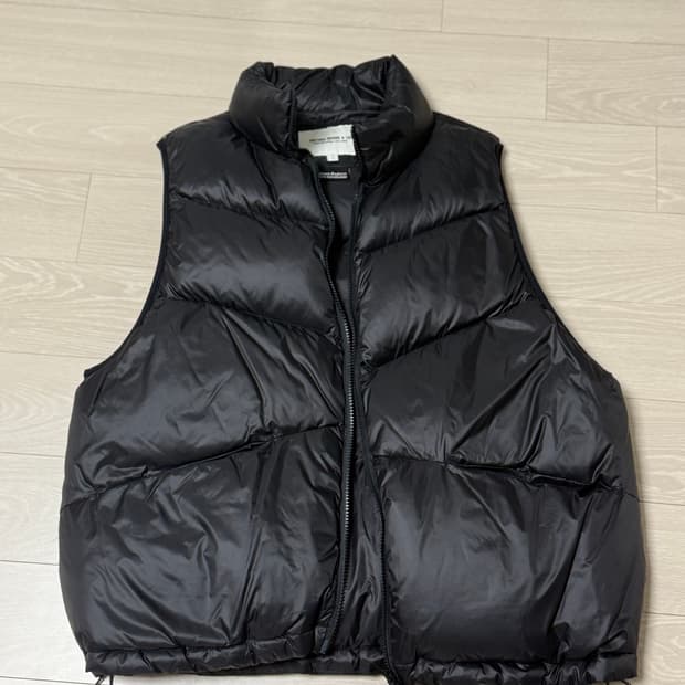 유니폼브릿지 light down vest black 패딩조끼 L