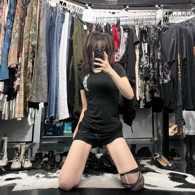 오즈온 자수 포인트 슬림핏 반팔