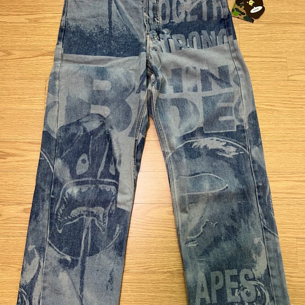 베이프 바지 팔아요