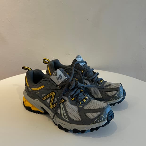 (240) 뉴발란스 트래킹화 610 Jnr 23 '그레이/옐로우' (KJ