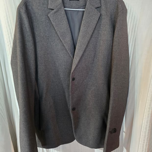 노스페이스 그레이 블레이저 자켓
