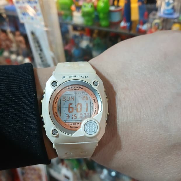 지샥 G-SHOCK (G8000F) 시계