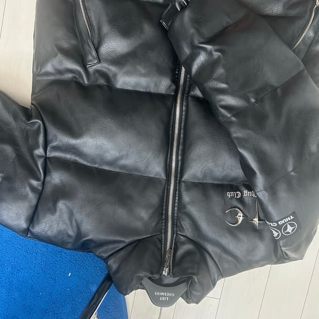 떠그클럽 레더패딩 3사이즈