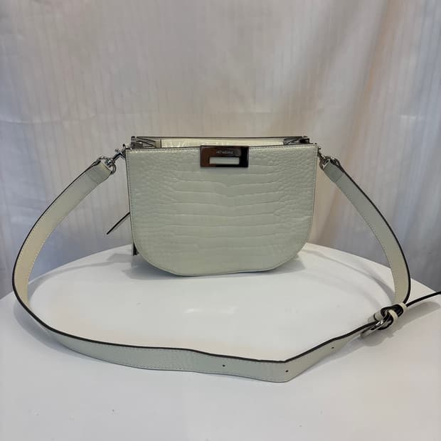 정품 조이그라이슨 클레어 럭스 크로스백    