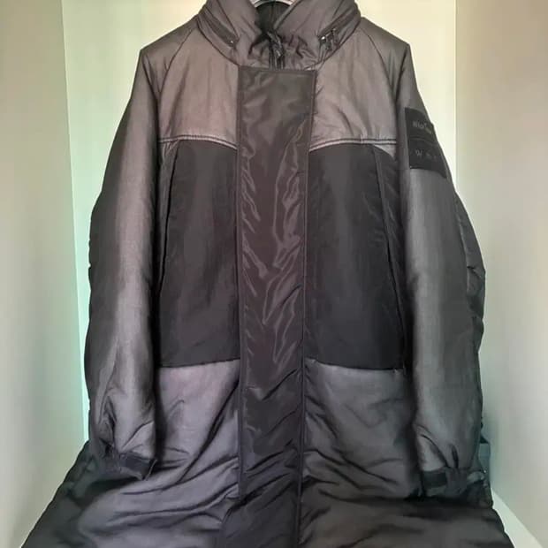 화이트마운티니어링 와일드띵스 몬스터파카 L