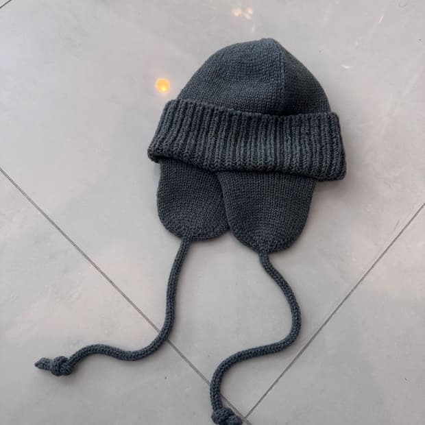 DOG EAR TAB KNIT WATCH 