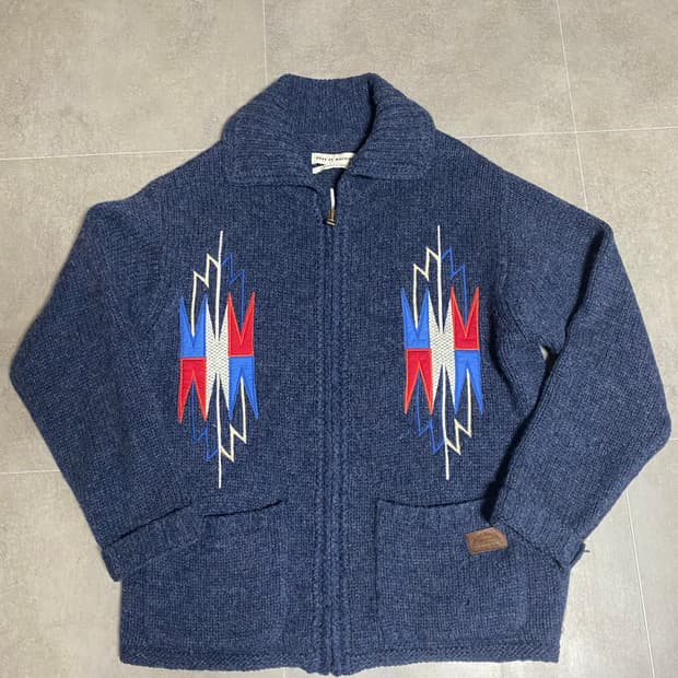 데우스 엑스 마키나 코위찬 자켓