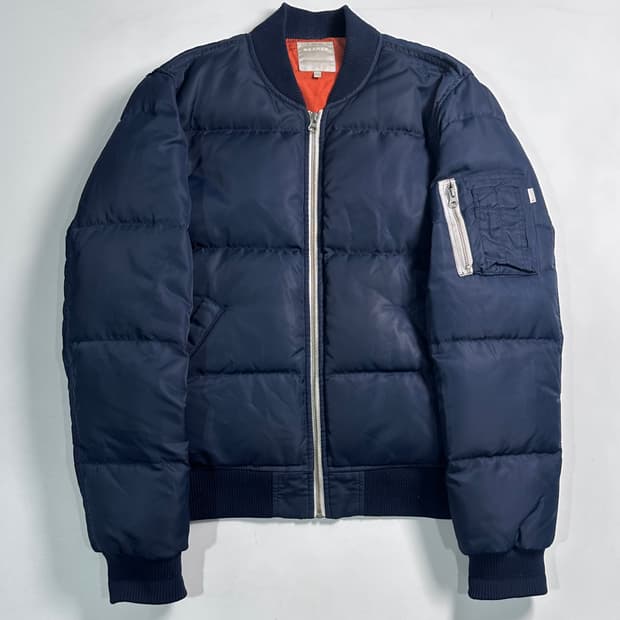 디네뎃 x 비이커 봄버 자켓  