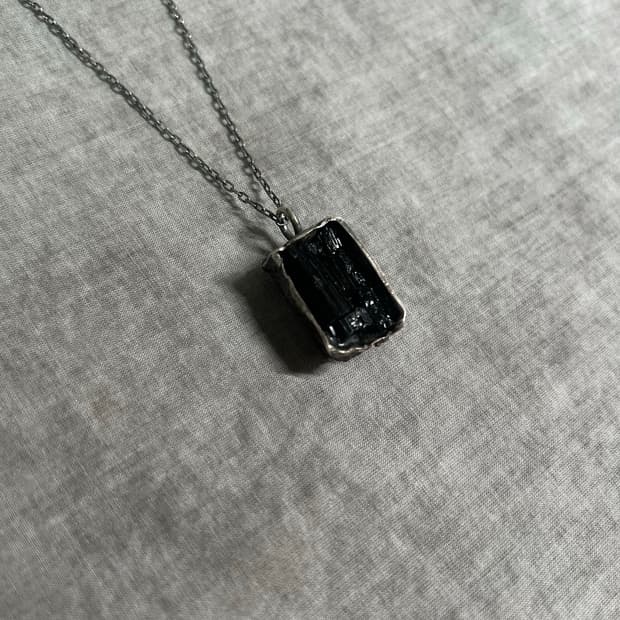 Gaspard Hex Black Tourmaline