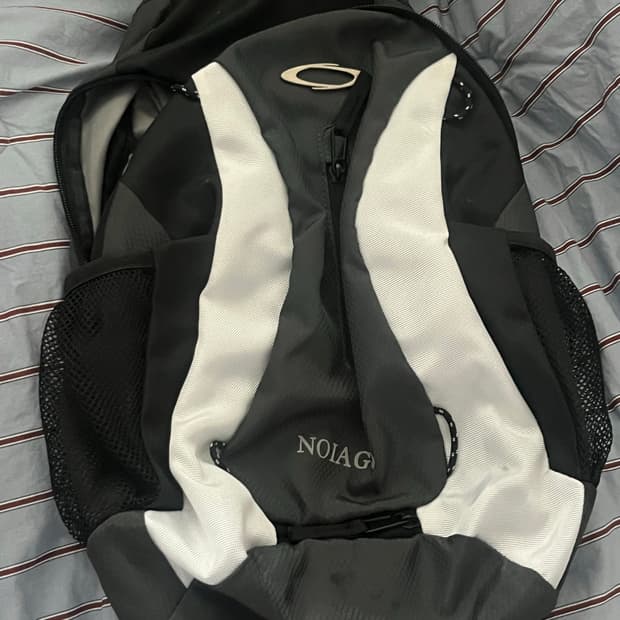 노이아고 멀티 백팩