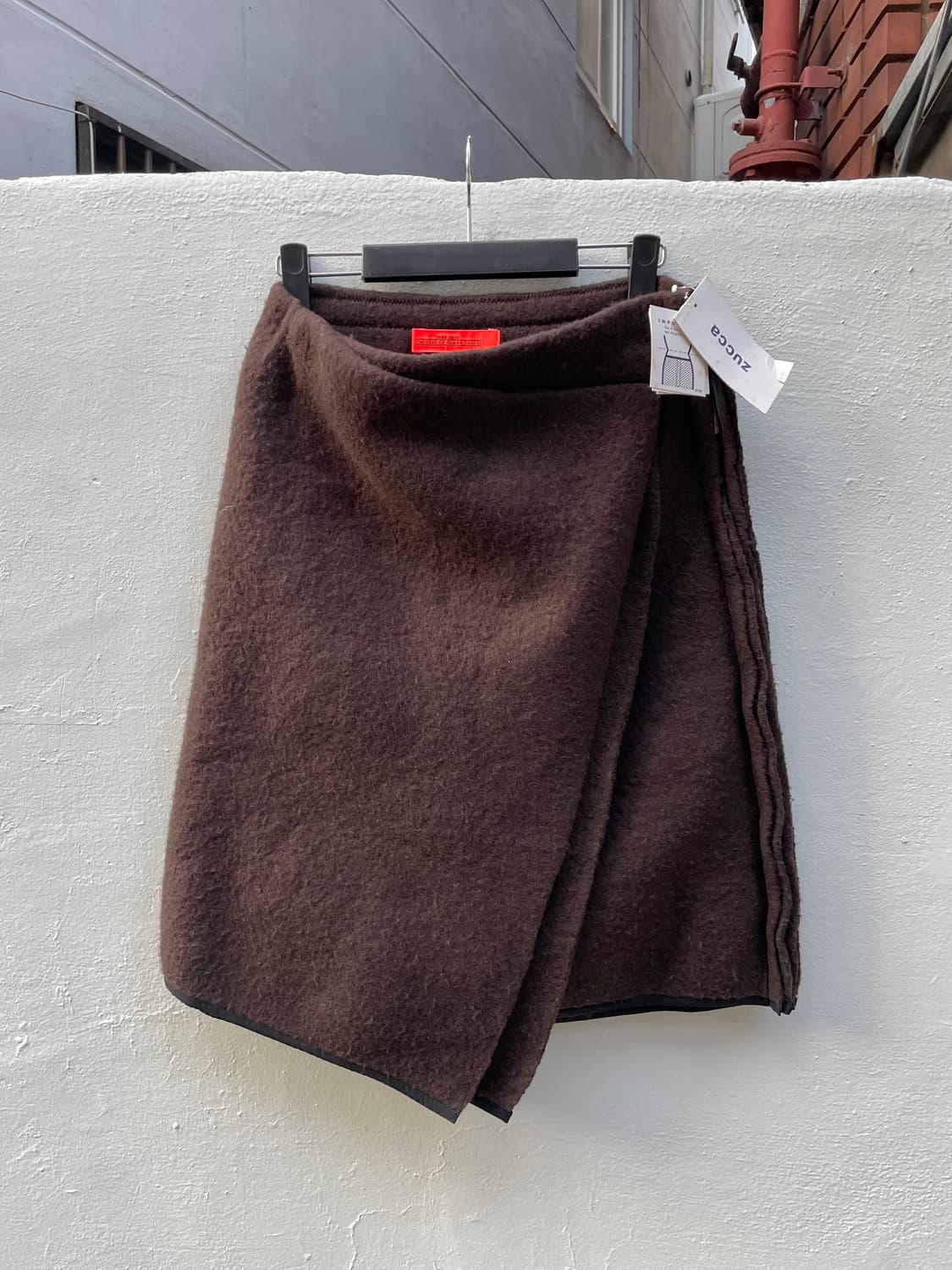 1999/2000 THE YEAR OF CLIMAX. ZUcca コート Zucca AW1999-2000 'the year of climax' fluorescent orange