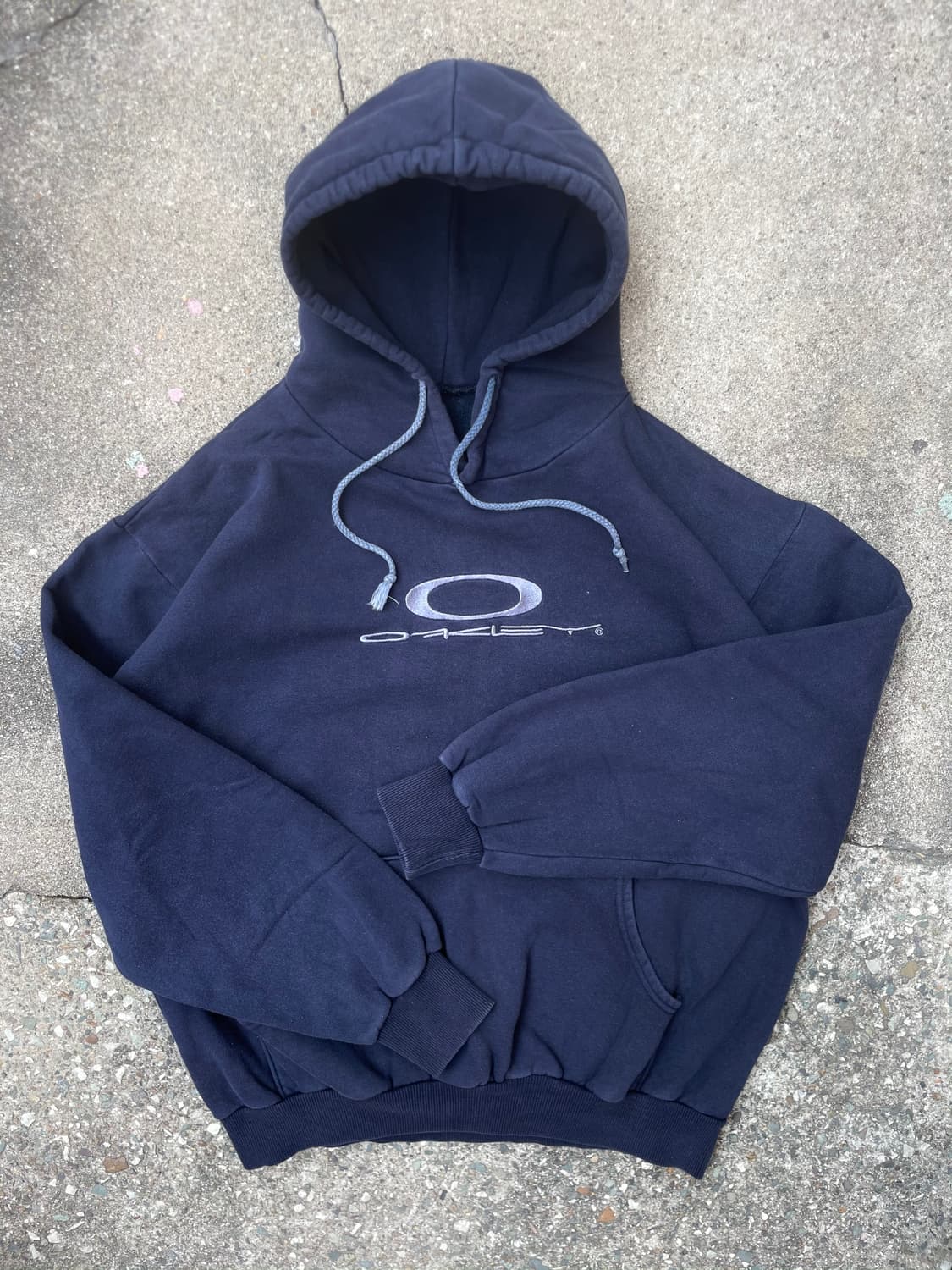 Rare Oakley archive hoodie Y2k | 후루츠패밀리
