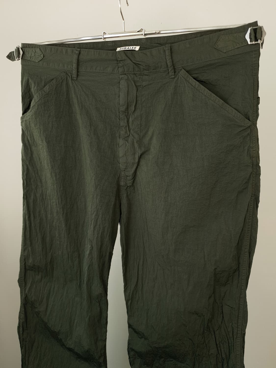 AURALEE hard dyed nylon pants | 후루츠패밀리