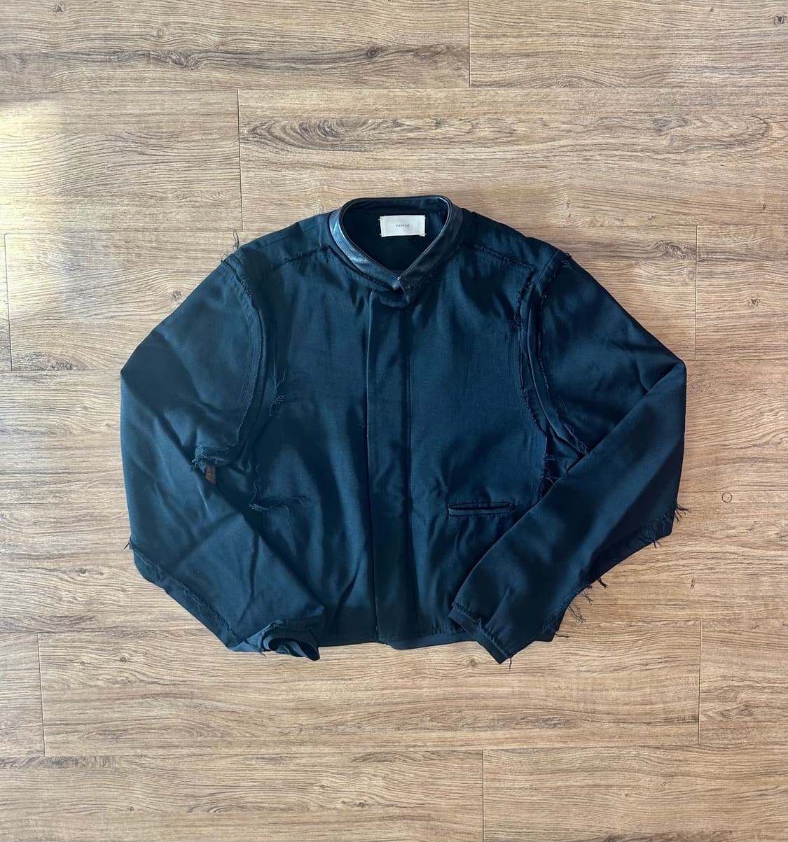 Vujade EVA DISTRESSED BOMBER