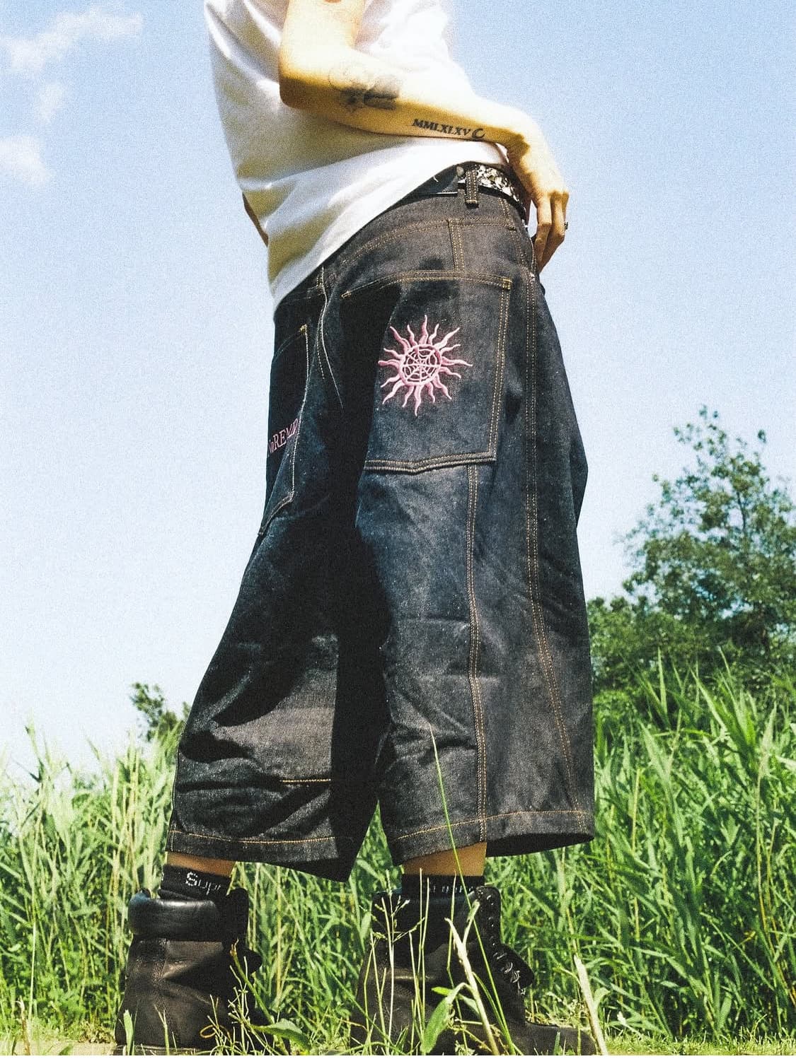 NOREMID RIGIT BAGGY JORTS – NAVY | 후루츠패밀리