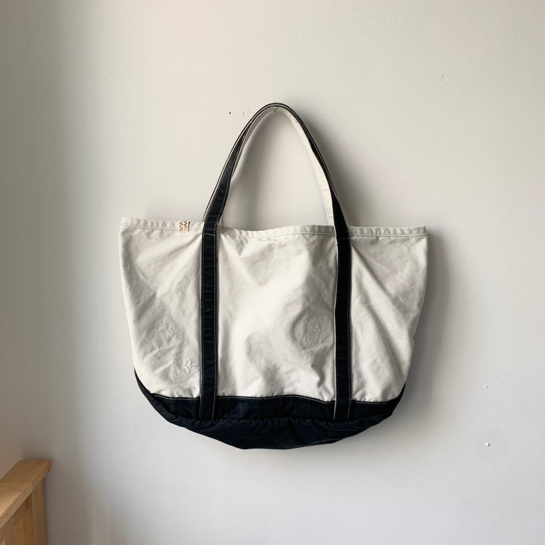 23ss JUNEAU TOTE (CANVAS) | 후루츠패밀리
