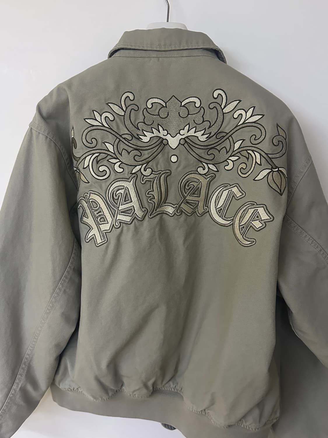 palace floral canvas bomber jacket L | 후루츠패밀리