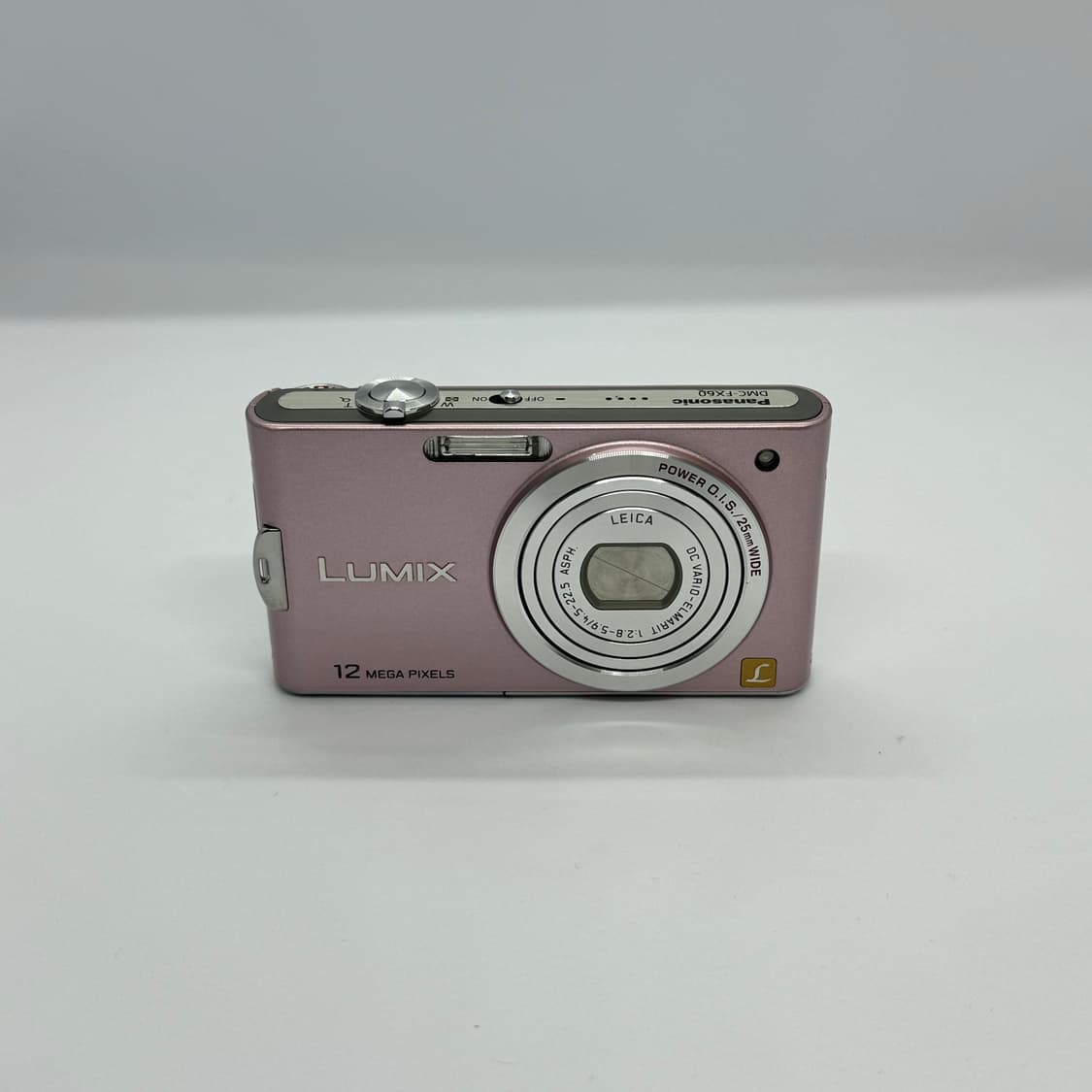 Dmc Fx60 Lumix Fx 82 動作確認済み Panasonic LUMIX DMC-FX60